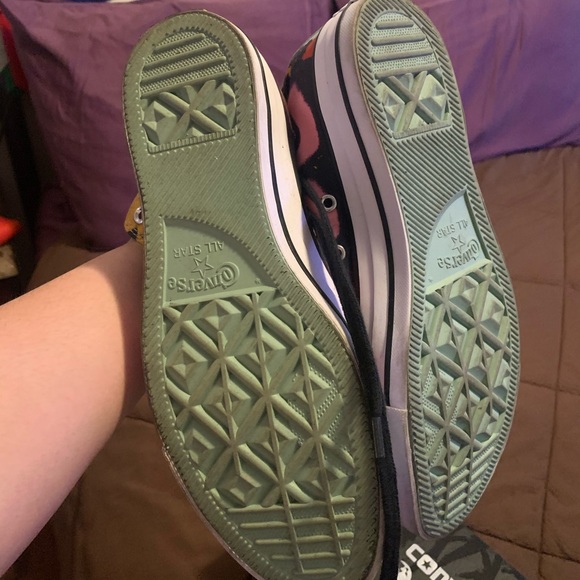 marilyn monroe converse sneakers